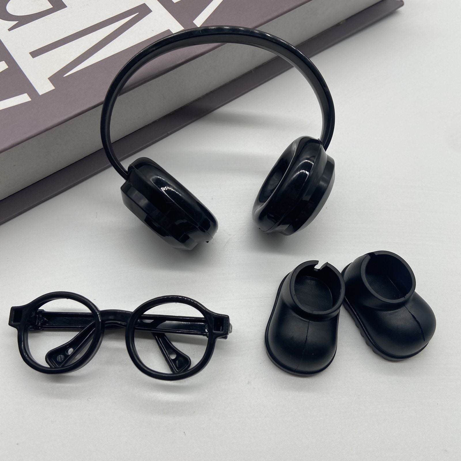 Doll accessories